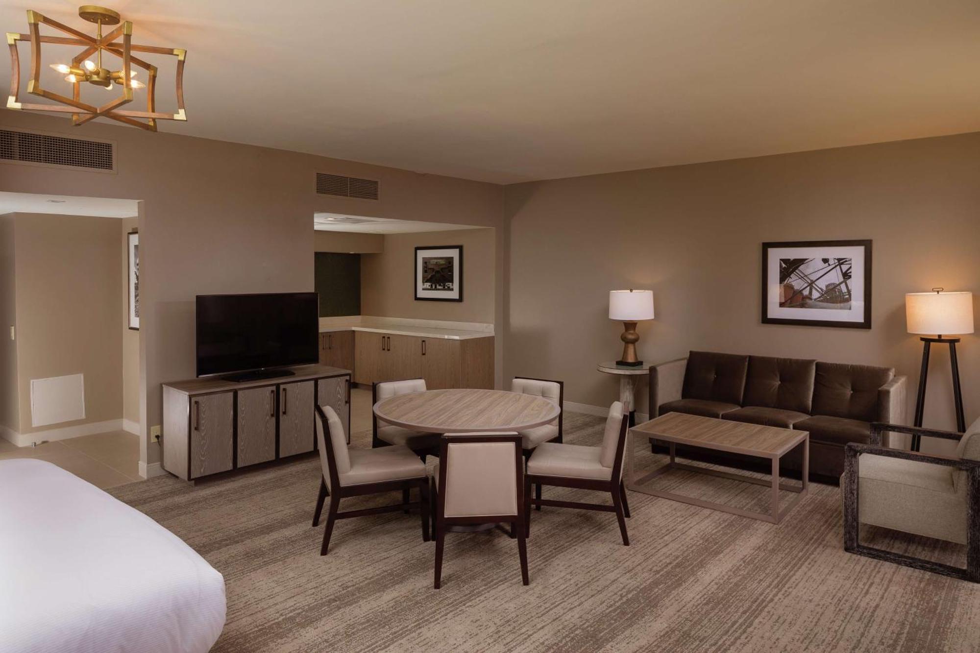 Hilton Downtown At Uab Hotel Birmingham